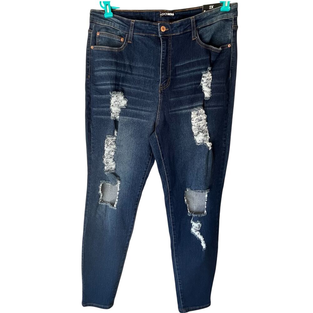 NWT! Fashion NOVA Dark Wash Distressed High Rise Skinny Jean Size 2X